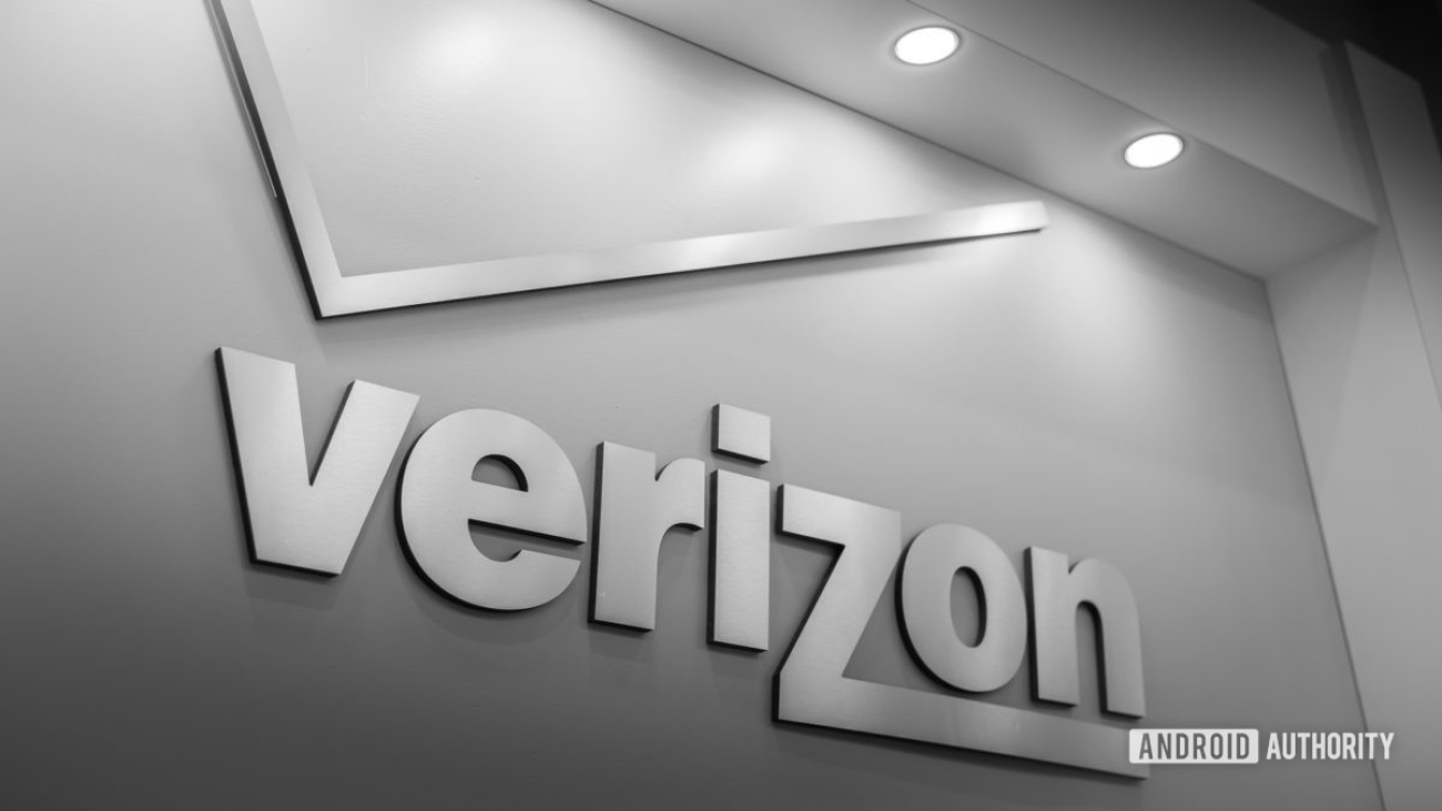 How to forward calls on Verizon