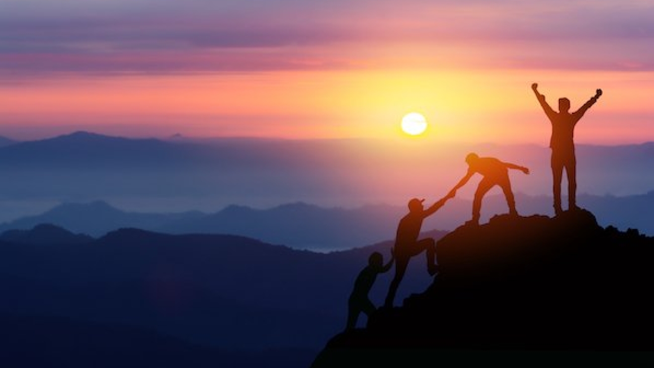 38 Fun Corporate Team-Building Activities & Outing Ideas Everyone Will Enjoy