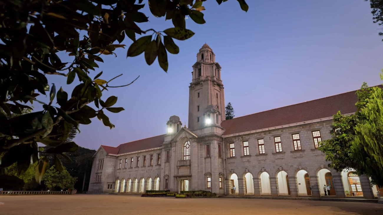 IBM and IISc Launch Innovation Lab to Advance Hybrid Cloud Research in India