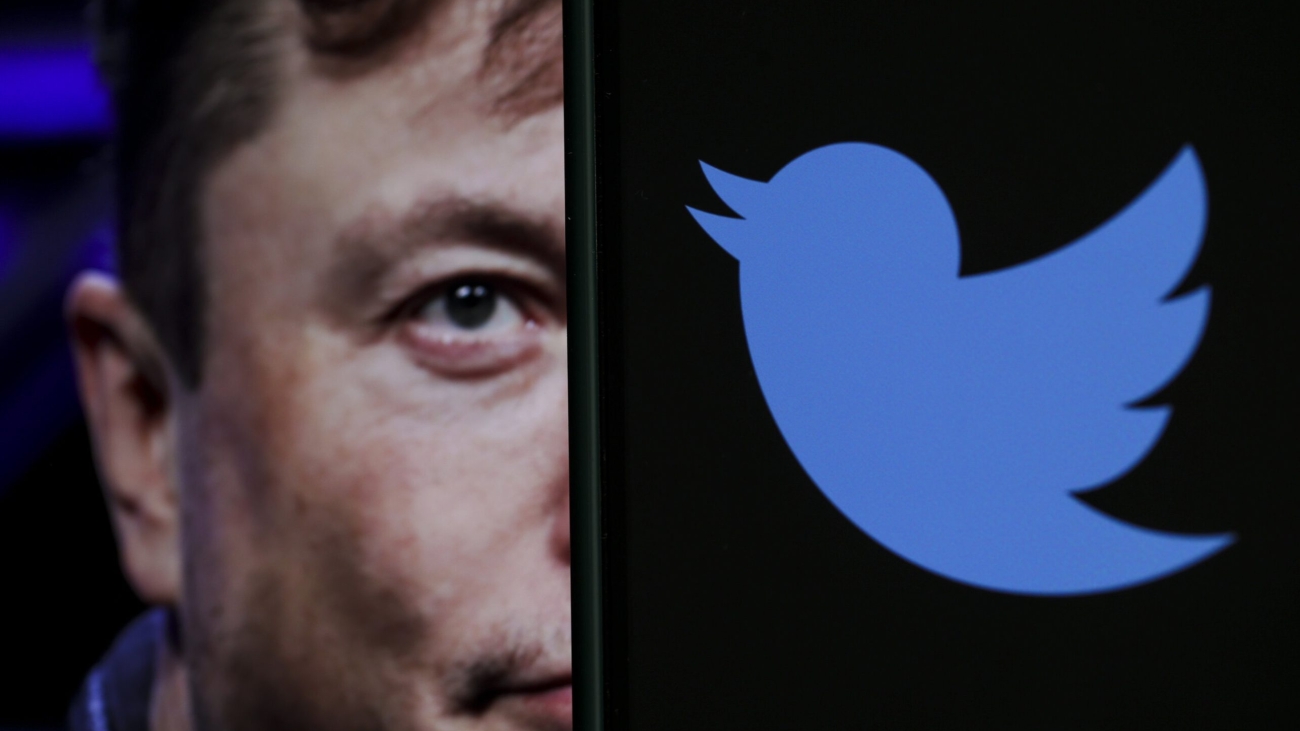 Everything that happened at Twitter on Elon Musk's most chaotic day yet