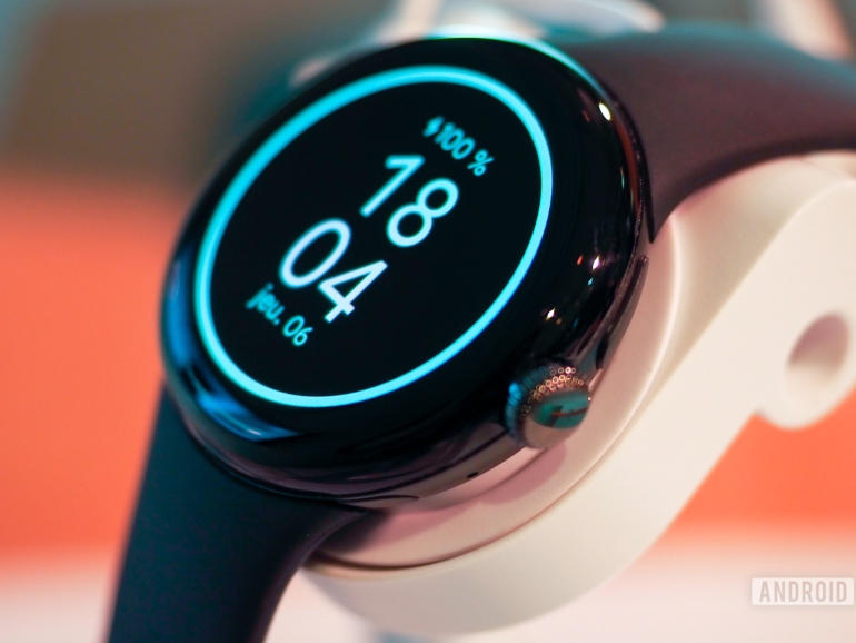 Google-Pixel-Watch-Crown.jpg